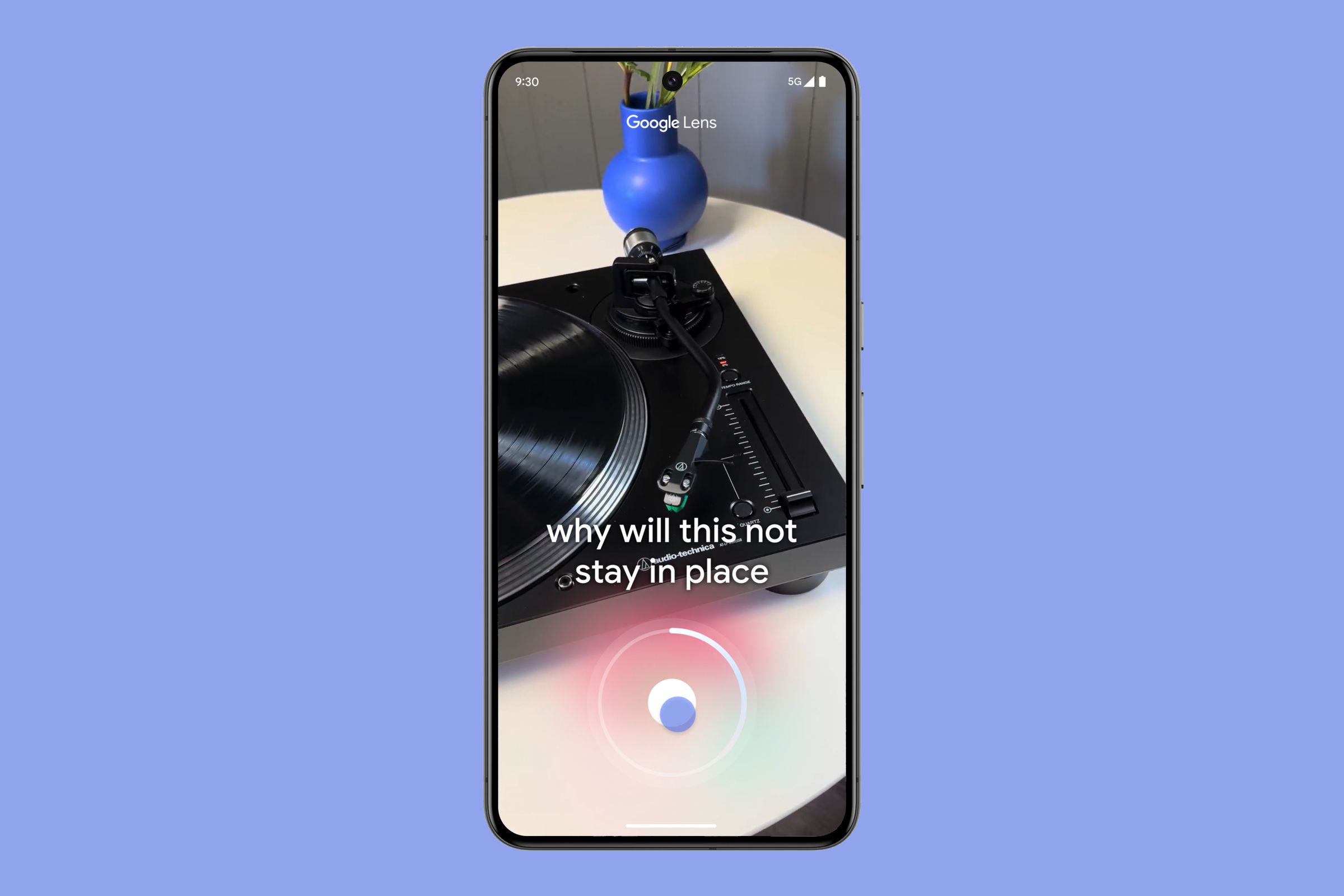 Tangkapan layar menunjukkan video di Google Lens berupa meja putar yang rusak.