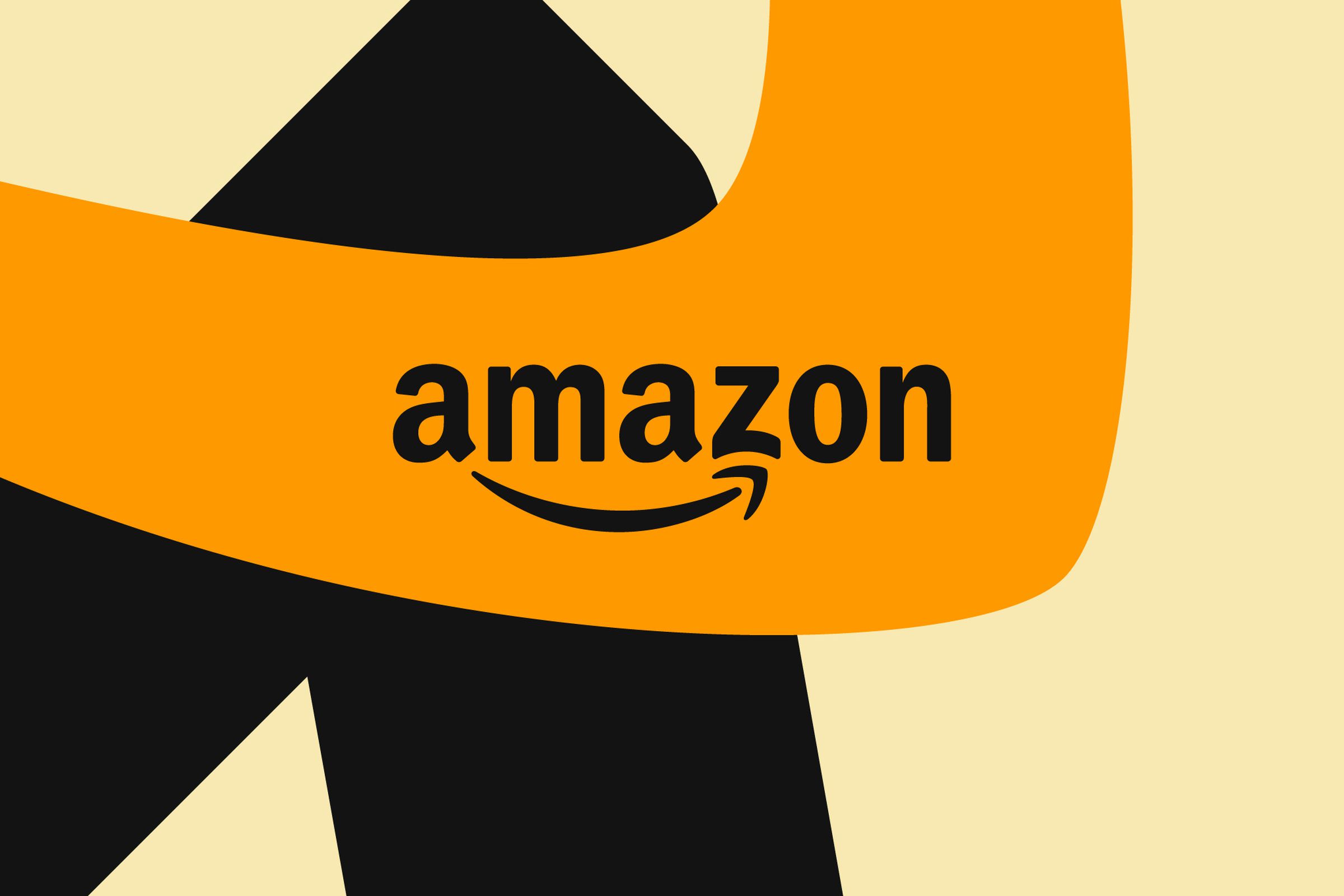 Ilustrasi logo Amazon dengan latar belakang garis-garis berwarna oranye, hitam, dan cokelat muda.