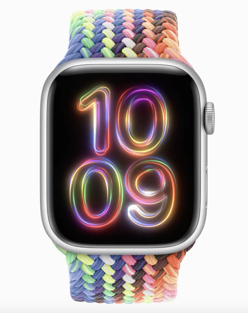 Apple Watch dengan Braided Solo Loop dan Watch Face Edisi Pride